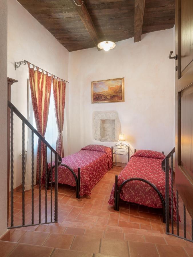 Villa Castello di Pupaggi Sellano Esterno foto