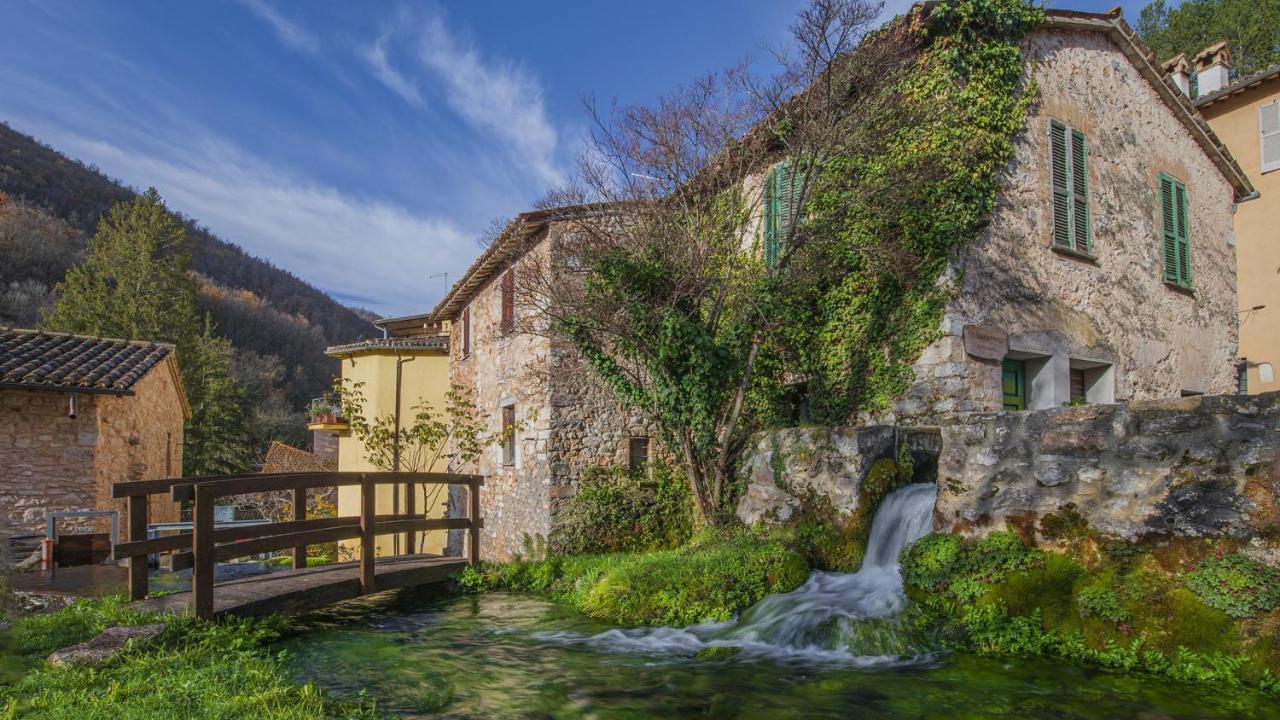 Villa Castello di Pupaggi Sellano Esterno foto